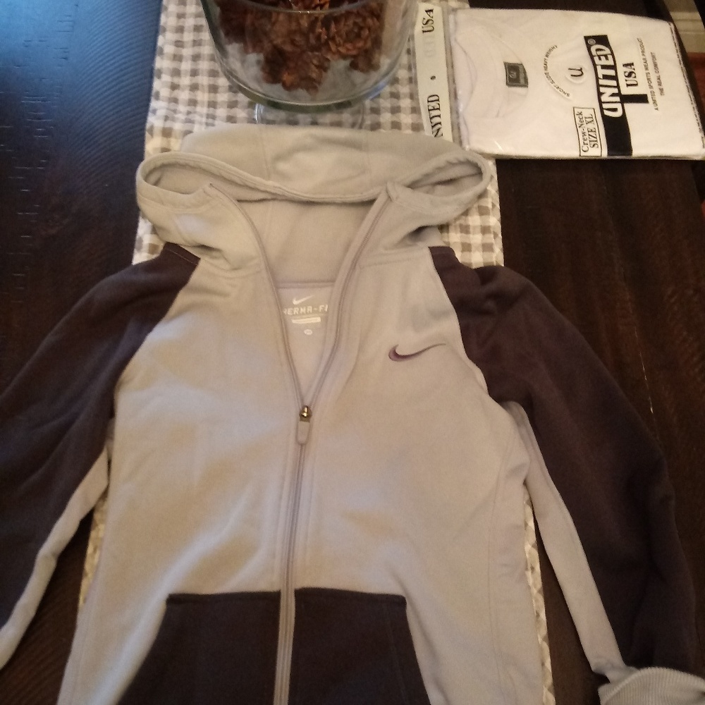 Womens nike thermal zip up hoodie size xs